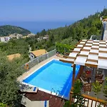 Vilă Agios Nikitas Resort Villas