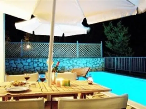 Agios Nikitas Resort Villas *